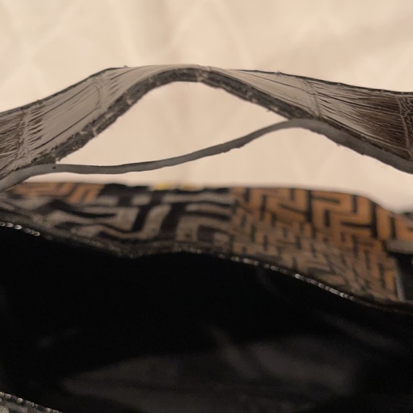 Purse - Picture 4 of 5